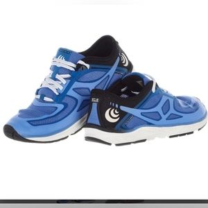 TOPO Running Shoes